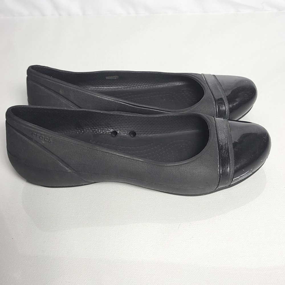 Crocs Ballet High Gloss Cap Toe Black Slip On Flat